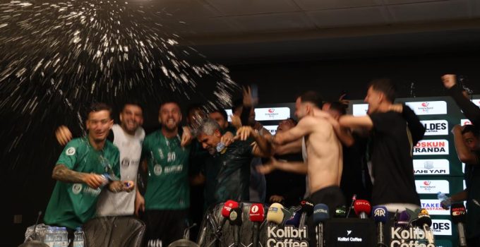İsmet Taşdemir, Kocaelispor’a veda etti