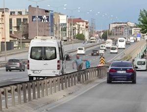 Yeni Yalı D-100’de Tehlikeli Yolcu İndirme