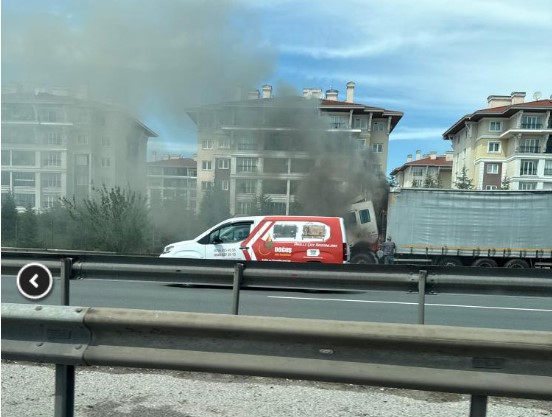 TEM’de tır, alevlere teslim oldu