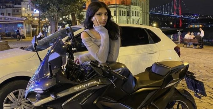 Beton mikseri ile çarpışan motosikletin sürücüsü öldü