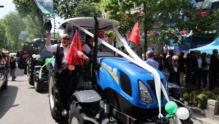 Yürüyüş Yolu’nda çiftçi korteji