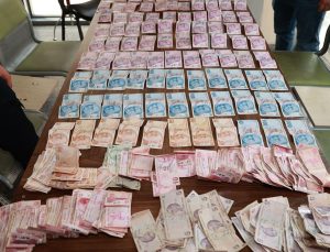 Gebze’de Dilencinin Üzerinden 20 Bin 575 TL Çıktı