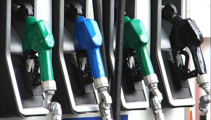 Motorin 50 TL’yi Aştı! Akaryakıta Yeni Zam Darbesi