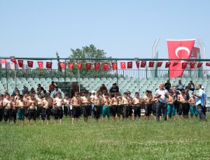 Pehlivanlar er meydanında