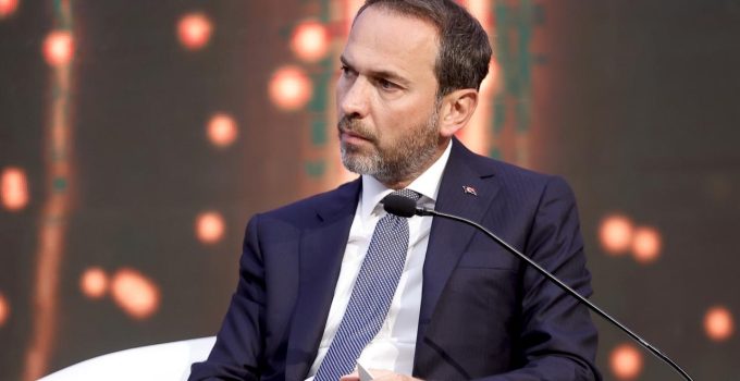 Enerji Bakanı Bayraktar: 57 Milyon Varillik Petrol Rezervi Tespit Edildi