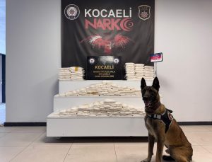 TEM Otoyolu’nda 82 Kilo Metamfetamin Ele Geçirildi