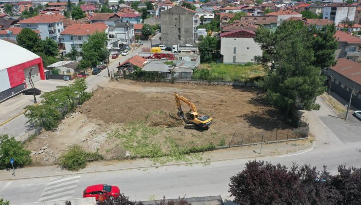 Vezirçiftliği’ne Yeni Spor Salonu