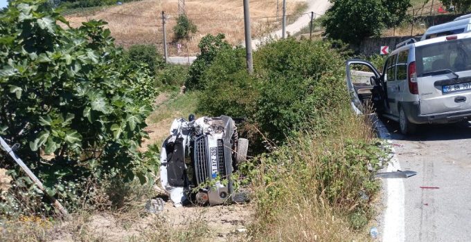 Karamürsel’de otomobili devrildi: 2 yaralı