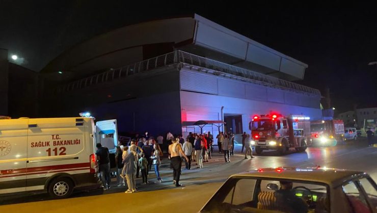 Körfez’de kültür merkezinde korku dolu anlar!