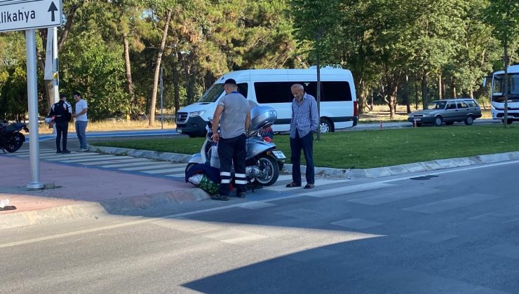 Kartepe’de Otomobille Çarpışan Motosiklet Sürücüsü Ağır Yaralandı