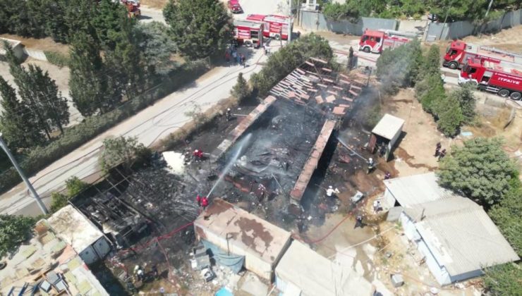 Gebze’de ki Yediemin’in Deposu Küle Döndü