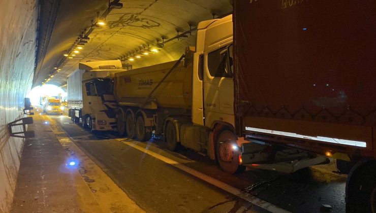 Gültepe Tüneli’nde Zincirleme Kaza: 2 Kişi Yaralandı