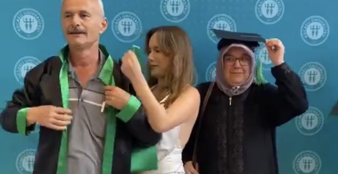 Kepini Annesine, Cübbesini Babasına Giydirdi