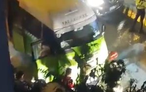 Karamürsel’de Halk Otobüsünde Yangın Paniği