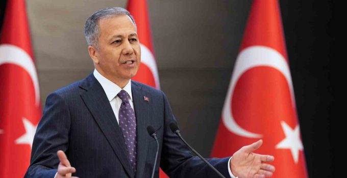 Bakan Yerlikaya: “Trafikte Asfalt Zorbalarına Toleransımız Sıfırdır”