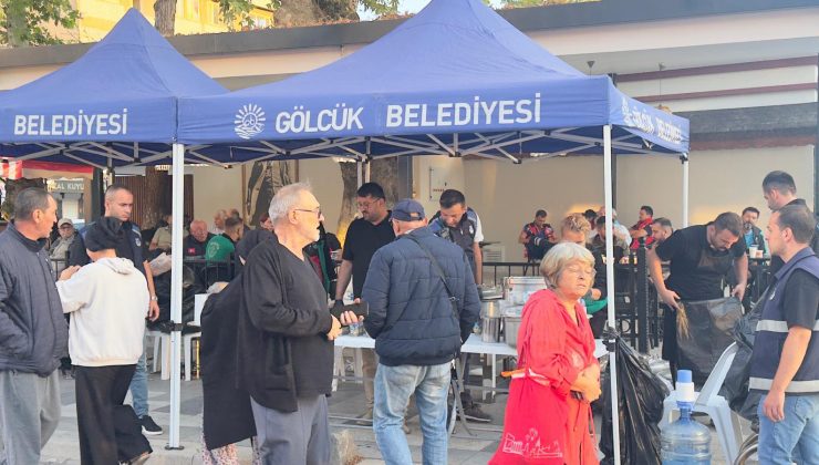 Gölcük Belediyesi Depremzedelerin Yanında