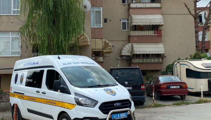22 Yaşındaki Genç, Gölcük’teki evinde ölü bulundu
