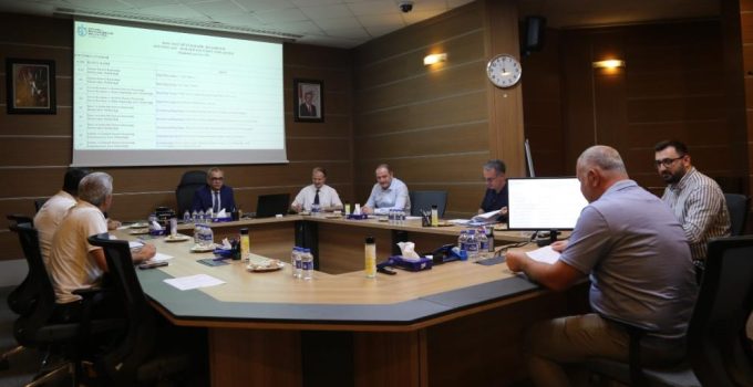 Büyükşehir, Tarihi Geçmiş Ürün Satan 21 Markete Ceza Kesti