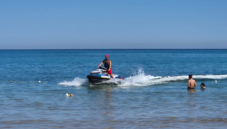 Kandıra’da Plajlarda Denize Girmek Yasaklandı
