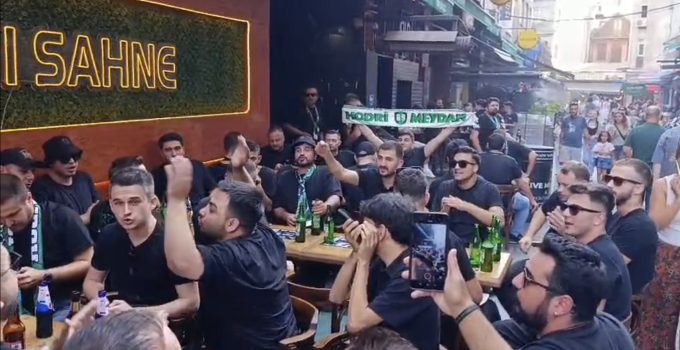 Kocaelisporlu Taraftarlar Kadıköy’e Akın Etti