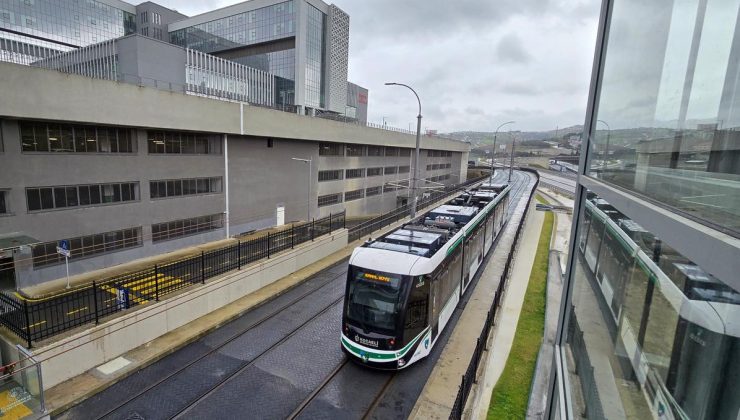 Şehir Hastanesi tramvay hattı rekor kırdı