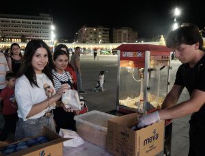 Sinema keyfi Milli İrade Meydanı’nda yaşanıyor