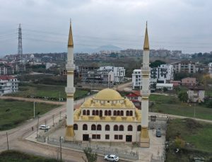 Son 6 yılda 897 camiye boya desteği