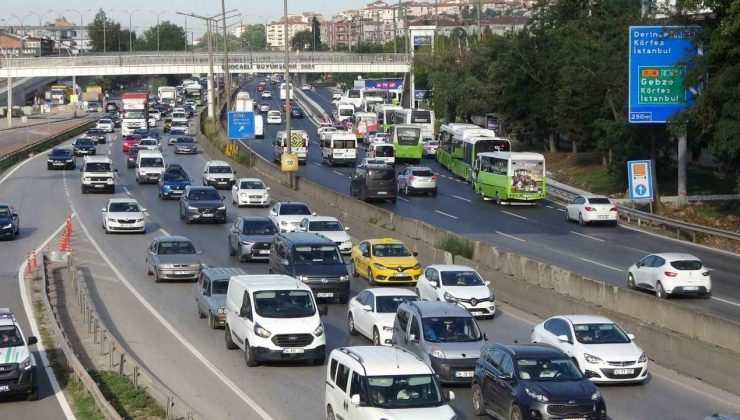 Kocaeli’de 613 Bin Araç Var, Zirvede İstanbul Bulunuyor