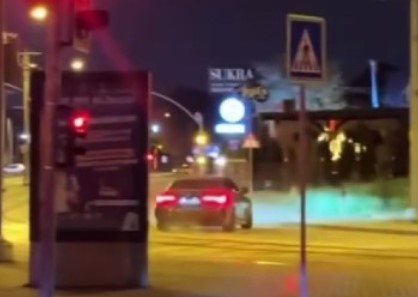 İzmit’te ehliyetsiz sürücüye drift cezası: 83 bin 746 TL