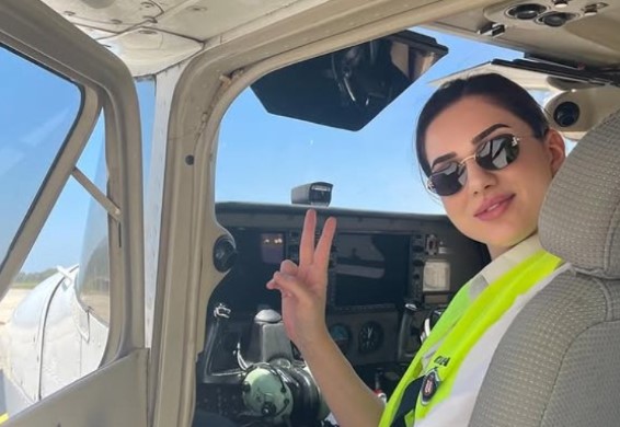 İzmir’de eğitim uçağı düştü: Pilot hayatını kaybetti