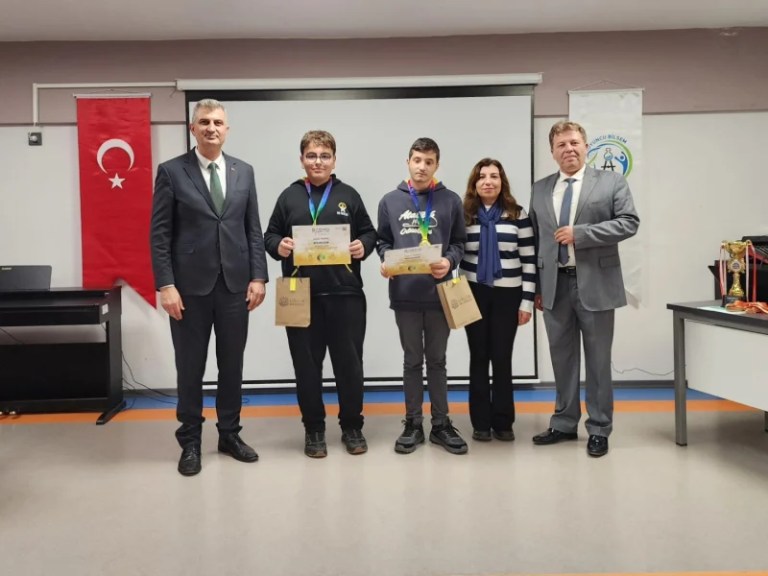 Bilim ve sanat merkezinin öğrencileri ulusal başarıya imza attı