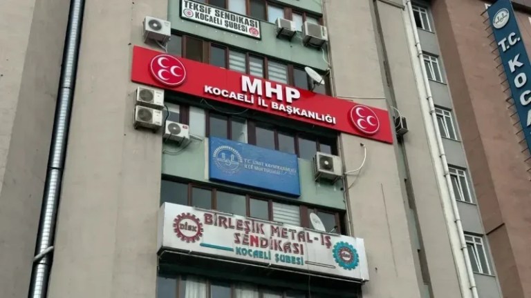 MHP Kocaeli’de sahaya iniyor!