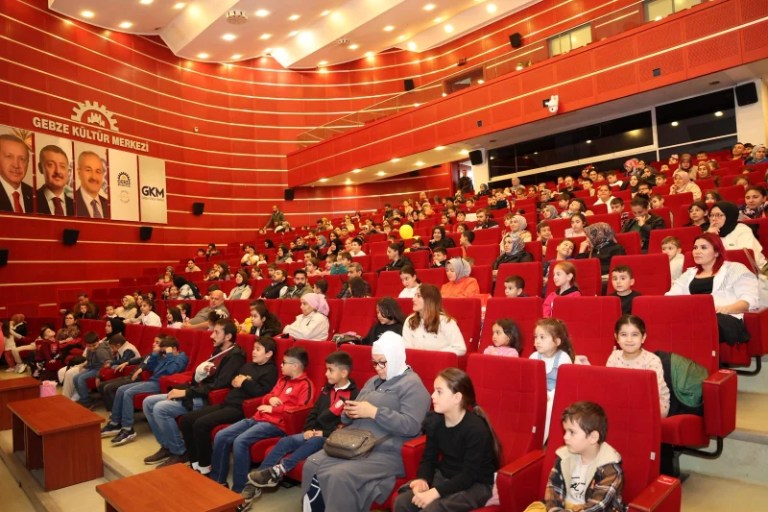Gebze’de Çocuklar Harika Kanatlar ile Eğlendi!