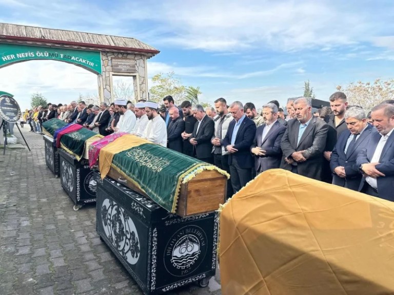 Dilovası’nda Yangın Faciası: Hayatını Kaybedenler Uğurlandı!