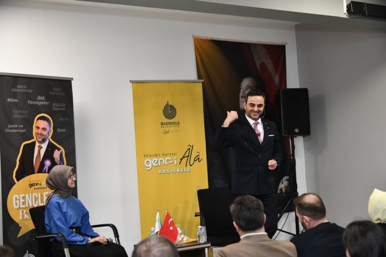 Başkan Özlü, Başiskele’nin Gençleriyle Buluştu