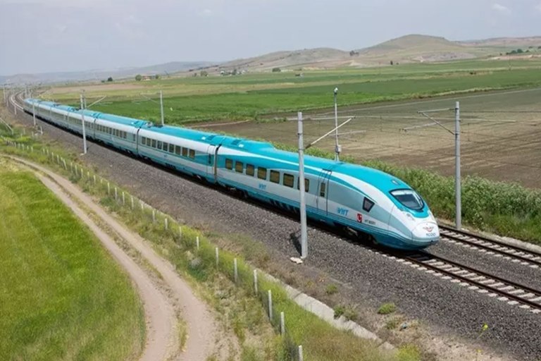 Ankara-İstanbul hızlı tren projesi 2026’da başlıyor!