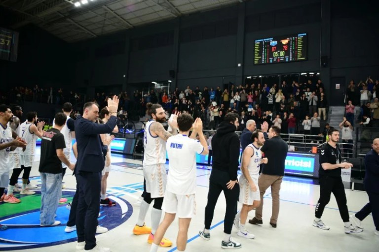 Çayırova Belediyesi, Göztepe’yi mağlup etti!