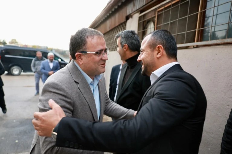 Başkan Gökçe’den Vanlılar Derneği’ne ziyaret!