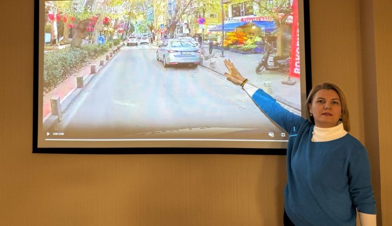 İzmit’te Kaldırım İşgallerine Karşı Sert Önlemler!