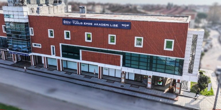 Yunus Emre Akademi Lise Tanıtım Programı Derince’de!