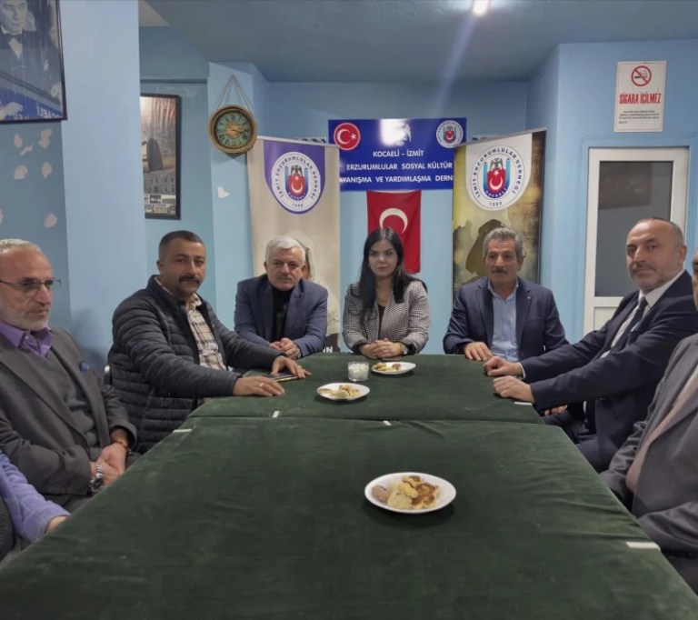 İzmit’te MHP ve Erzurumlular buluşması!