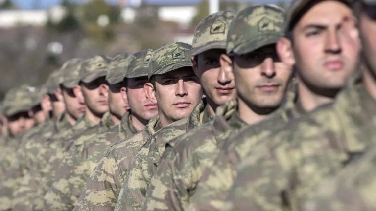 Askerlikte Yeni Düzenleme: Çok Çocuklu Ailelere Kolaylık!