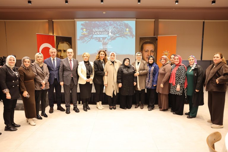AK Parti Kocaeli Kadın Kolları Çalıştay’da Buluştu