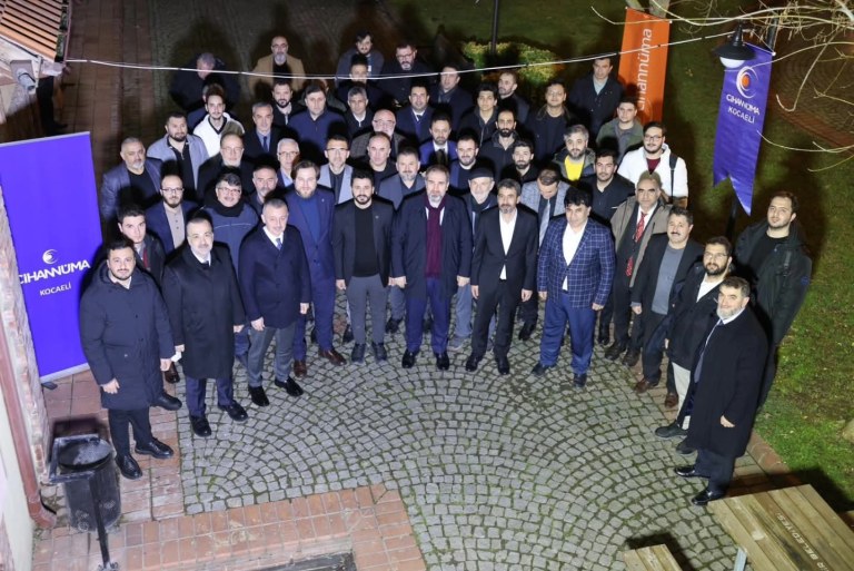 AK Parti Heyeti Cihannüma Derneği’ni Ziyaret Etti