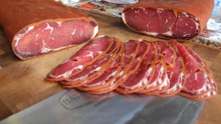 Pastırma fiyatları cep yakıyor: Kilogramı 3 bin 650 TL’ye çıktı