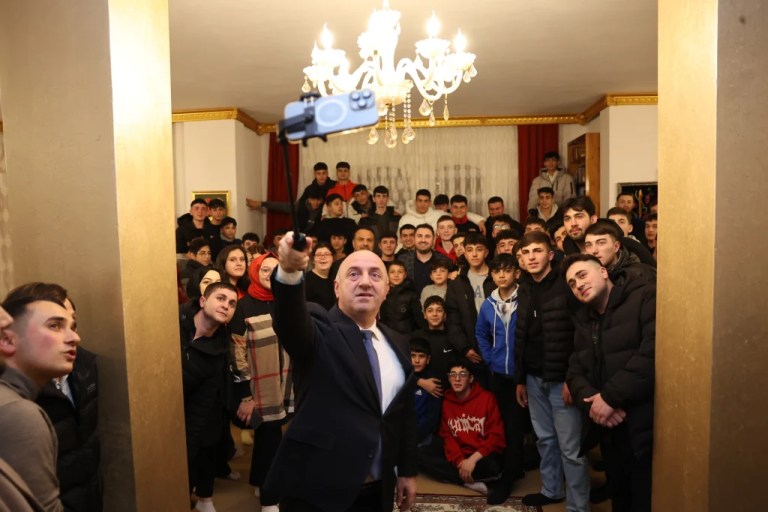 Darıca’da üniversite sınavı ücretine belediyeden destek