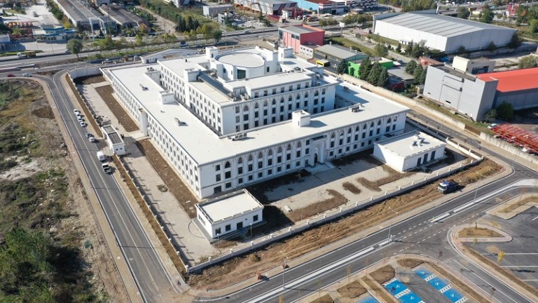 Kocaeli’de Uyuşturucu Operasyonları: 75 Tutuklama!