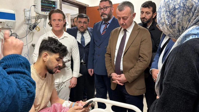 Başkan Büyükakın’dan Gazzelilere Mısır’da Moral Ziyareti