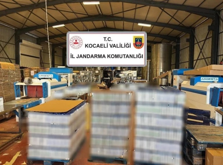 Dilovası’nda 40 Milyonluk Sahte Şampuan Baskını!