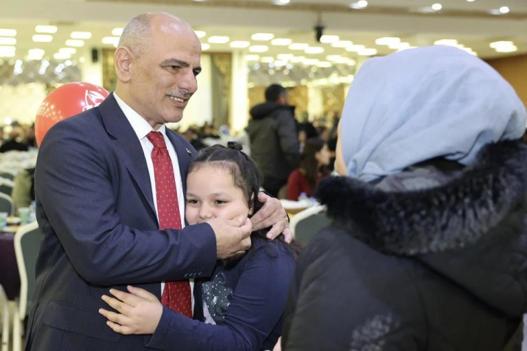 Körfez Belediyesi personeli iftarda buluştu